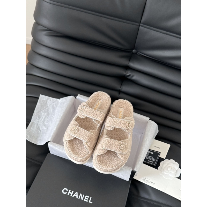 Ch*el slippers